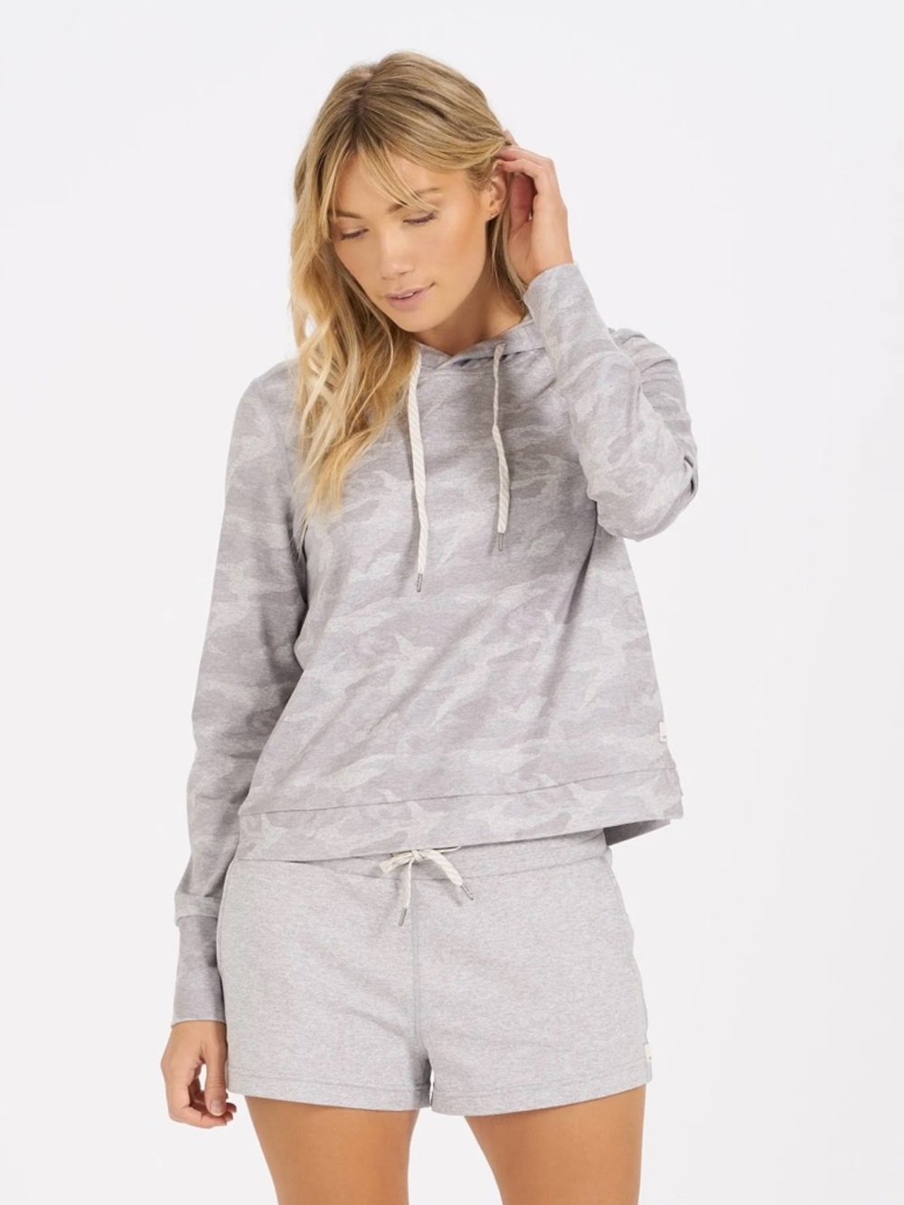Vuori Halo Essential Hoodie Pale Heather Camo Sweatshirt